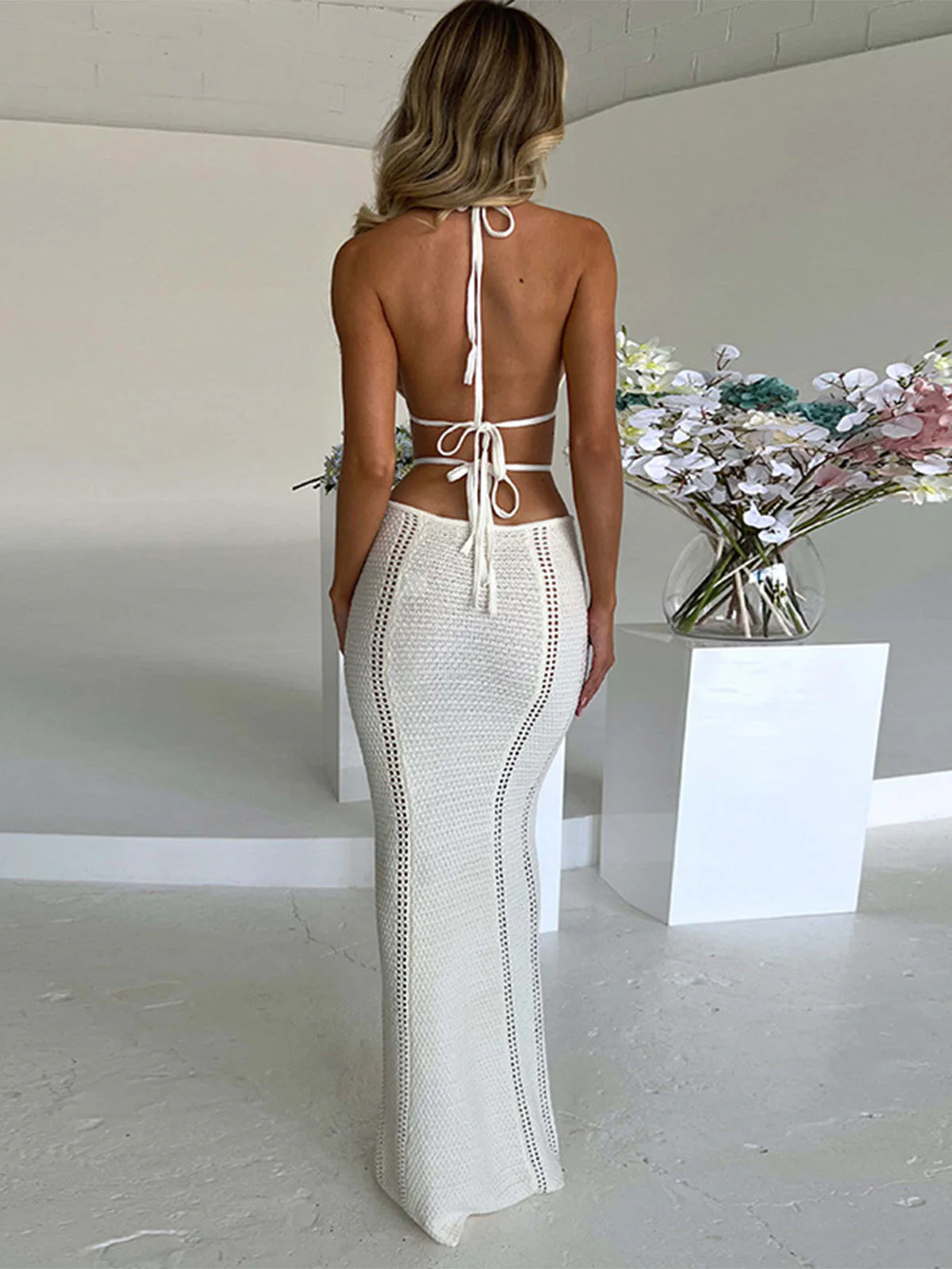 1930s Solid Halter Cutout Crocheting Cover-Up Dress - Image 12