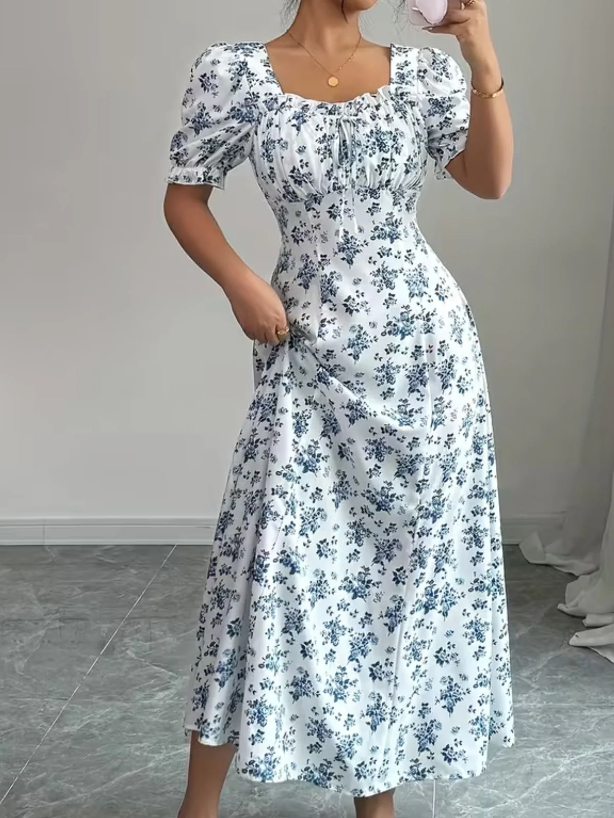 1940s Floral Puff Sleeve Midi Dress - Image 3