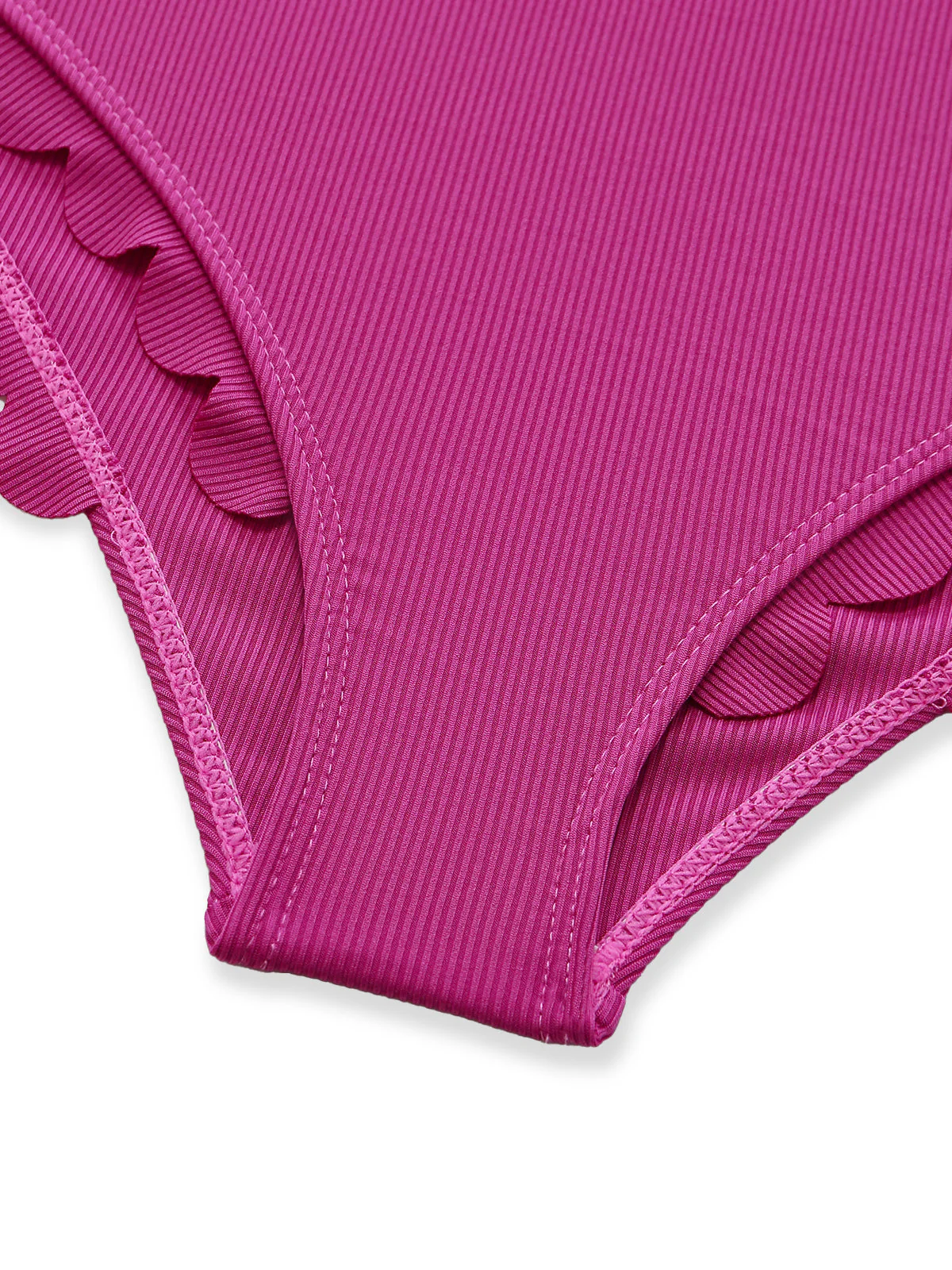 1950s Ruffle Solid Cut-Out Slim Swimsuit - Image 4