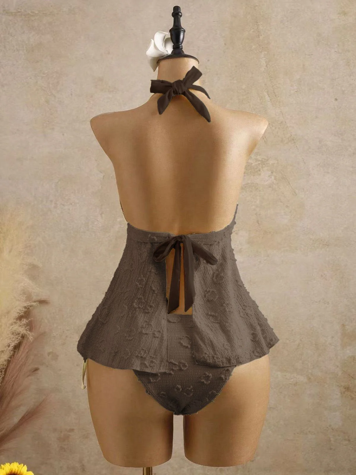 1950s Halter Textured Floral Deep V Tankini Set - Image 18