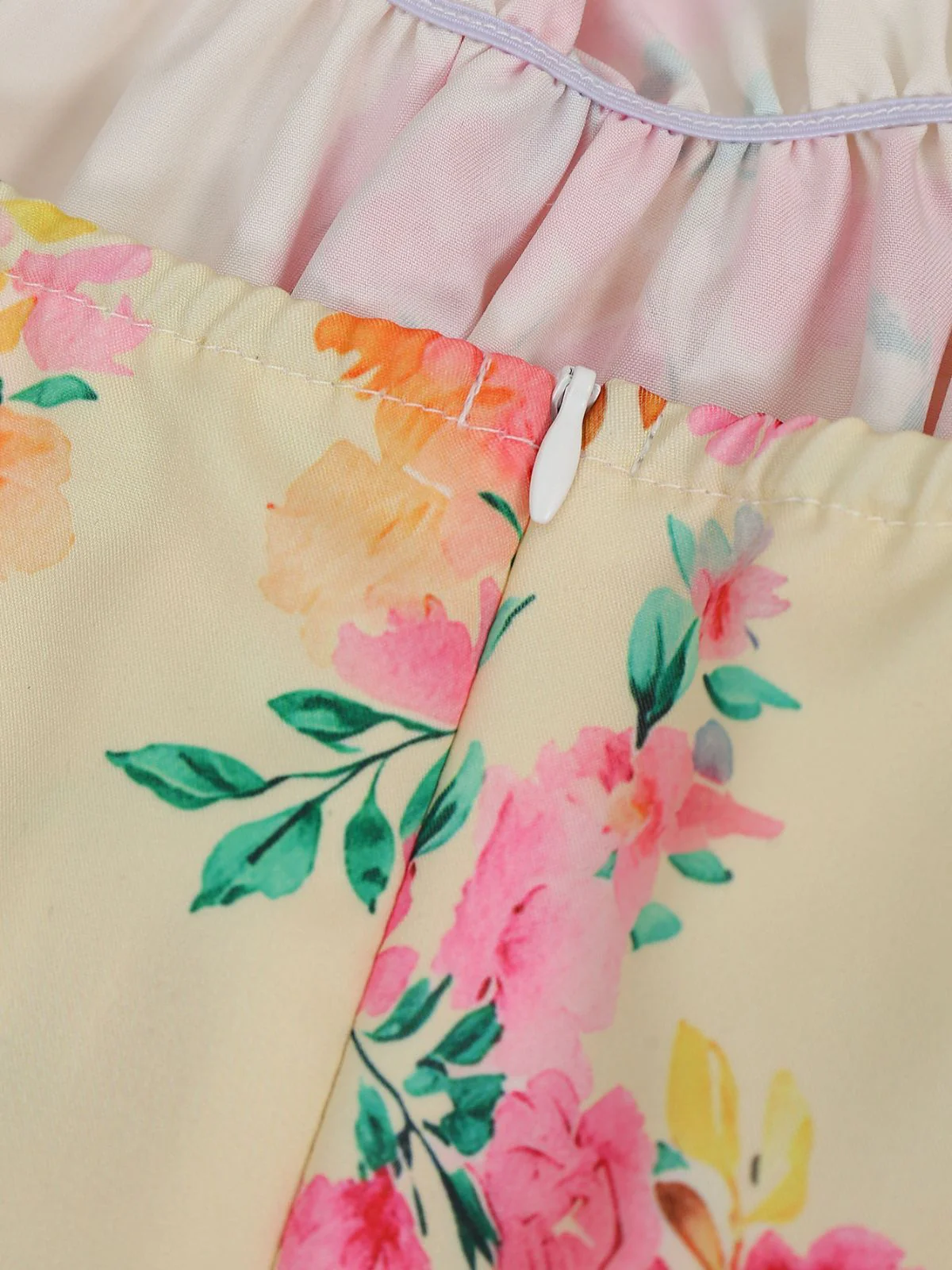 1950s Vintage Floral Lace-Up Swing Dress - Image 10