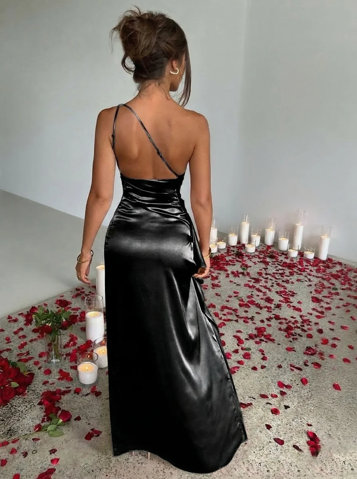 1960s One Shoulder Ruched Slit Satin Dress - Image 10