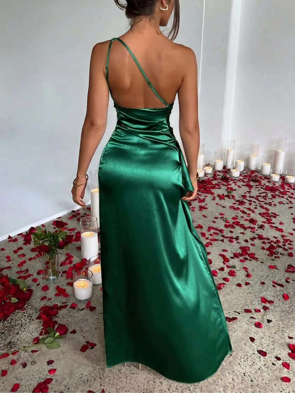 1960s One Shoulder Ruched Slit Satin Dress - Image 17