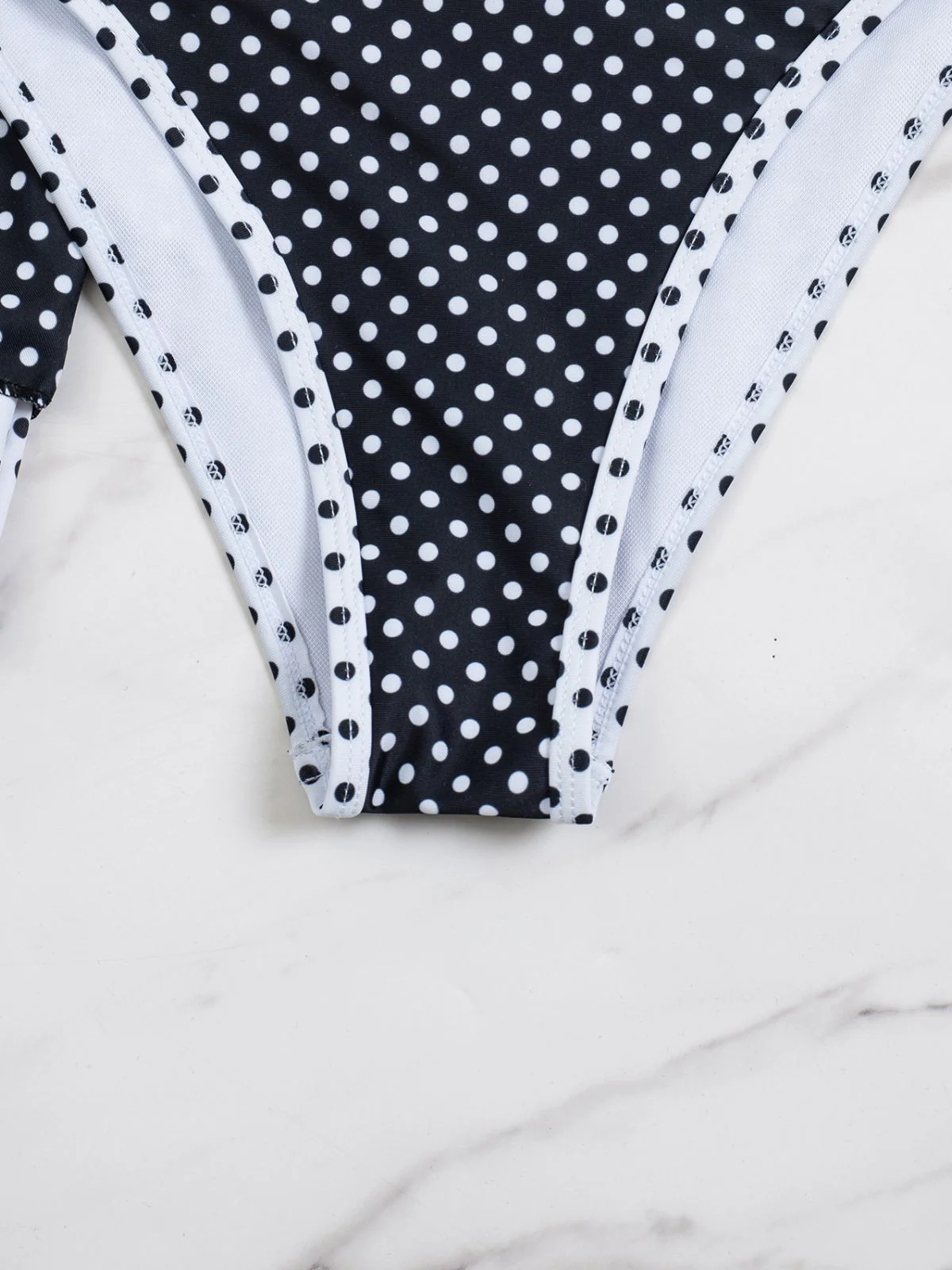 [Pre-Sale] 2PCS Black 1940s Polka Dot Halter Bikini Set & Cover-Up - Image 7