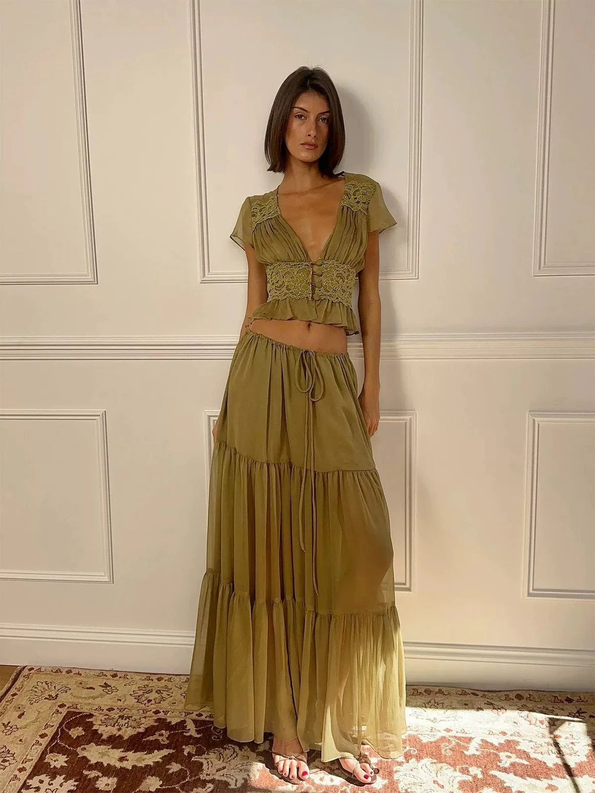 2PCS Olive 1940s Lace Crop Top & Sheer Maxi Skirt Set - Image 3
