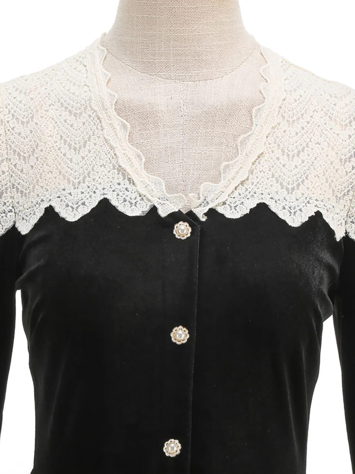 Black 1950s Velvet Knitted Collar Pearl Button Dress - Image 5
