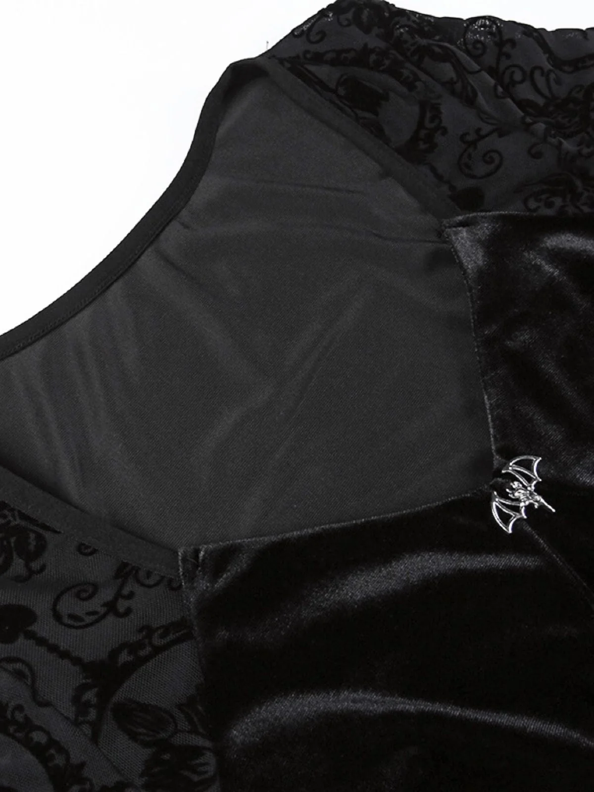 Black 1960s Gothic Flocked Dress - Image 13