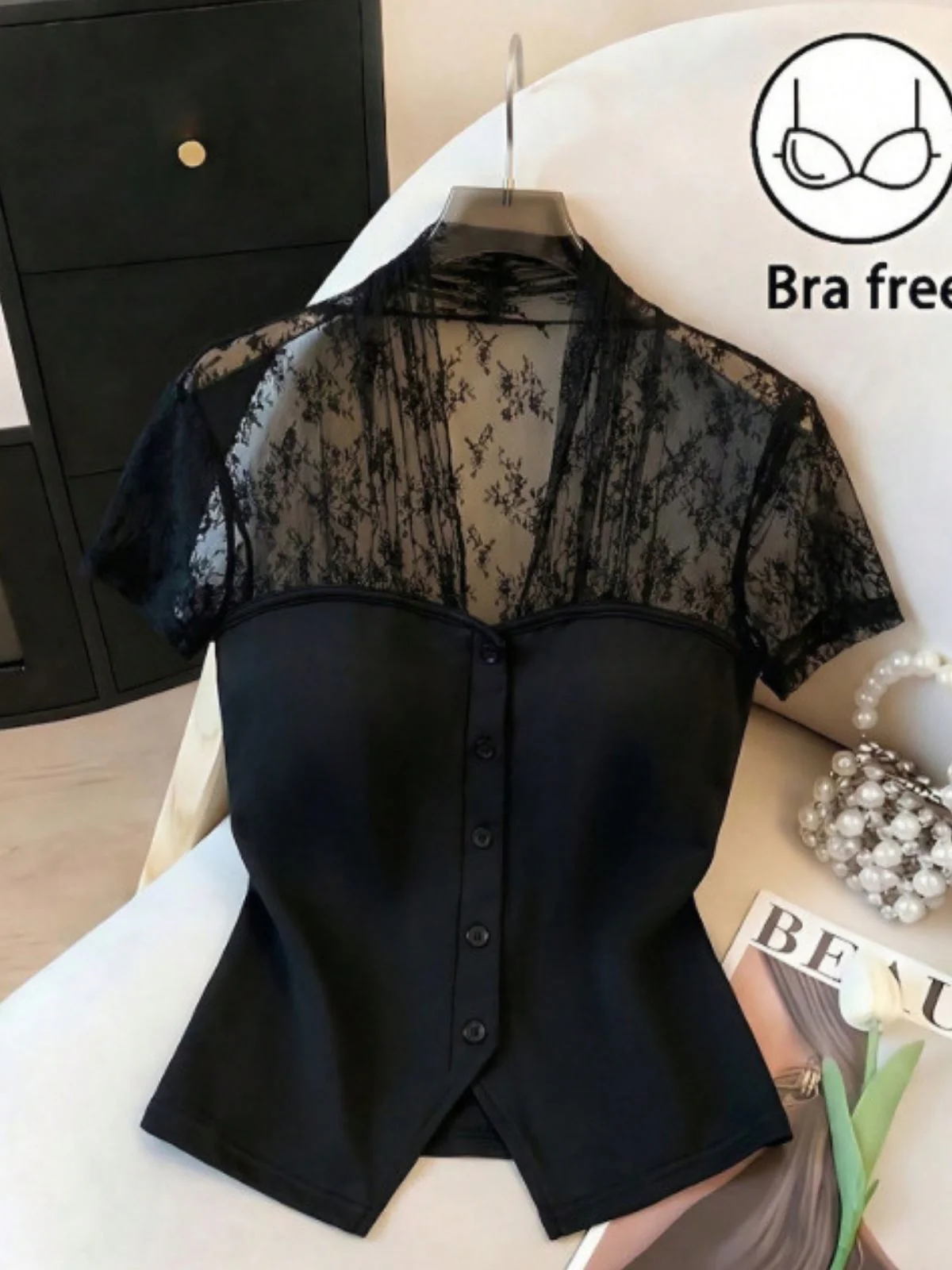 Black 1960s V-Neck Lace Patchwork Blouse - Image 3