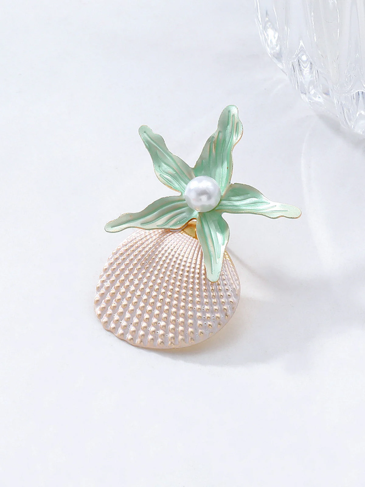 Retro Starfish Shell Faux Pearl Earrings - Image 5