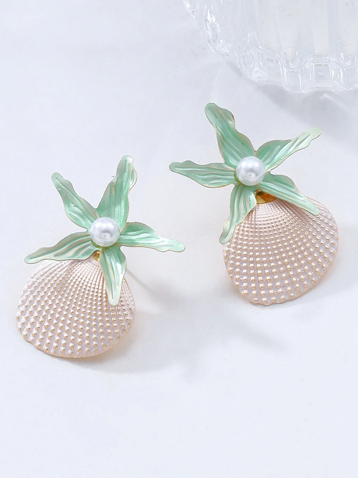 Retro Starfish Shell Faux Pearl Earrings - Image 6