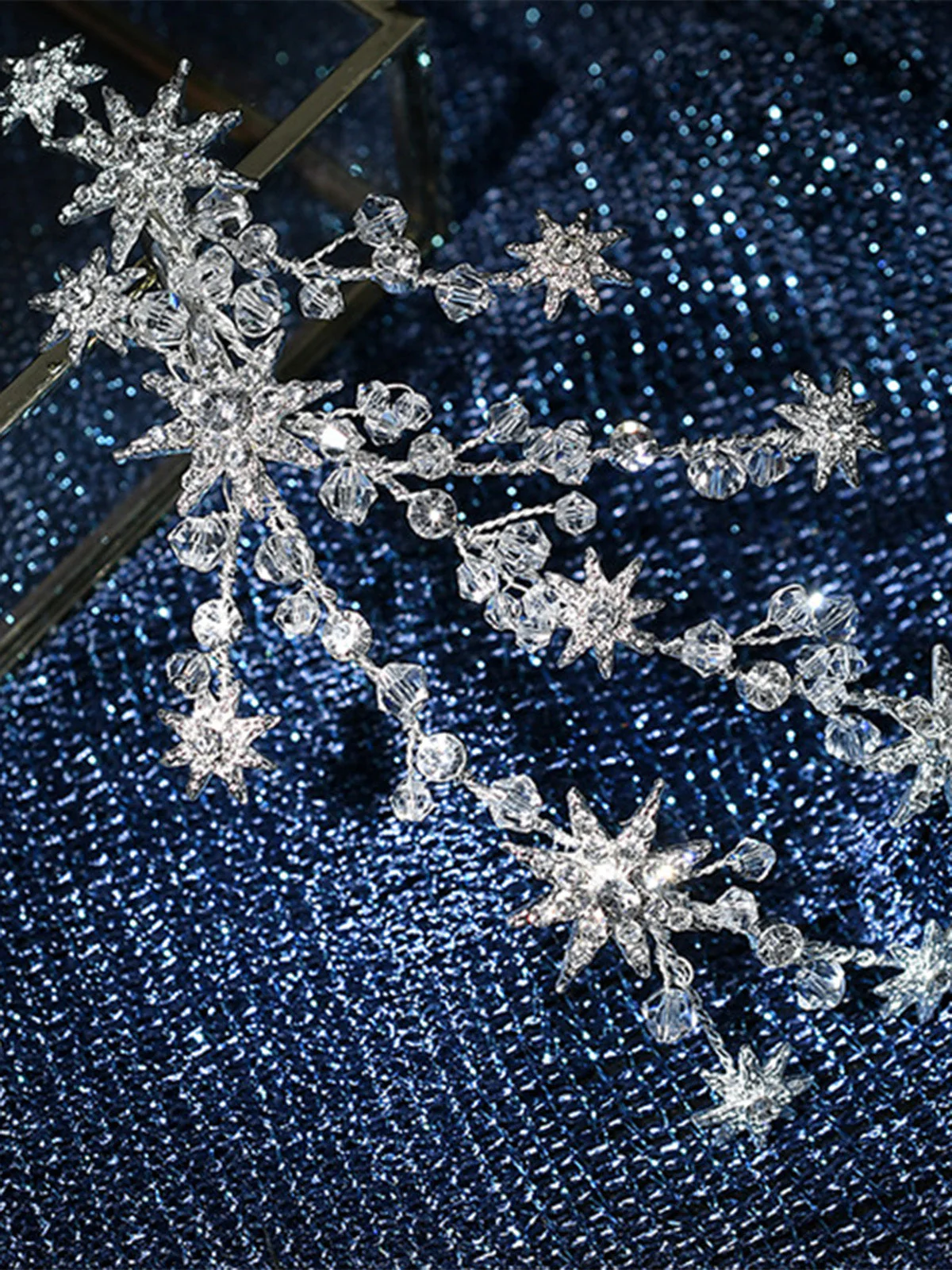 Silver Star Rays Rhinestone Hair Clip - Image 6