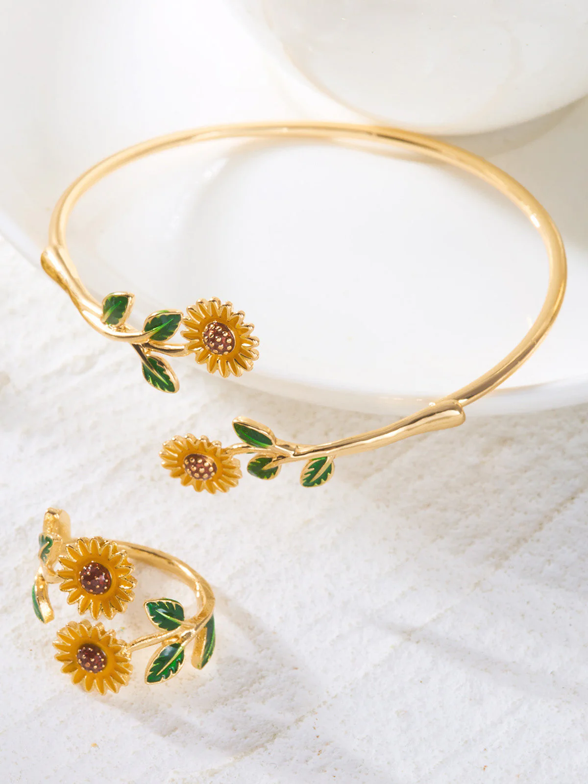 Vintage Floral Open Cuff Bracelet & Ring Set - Image 9