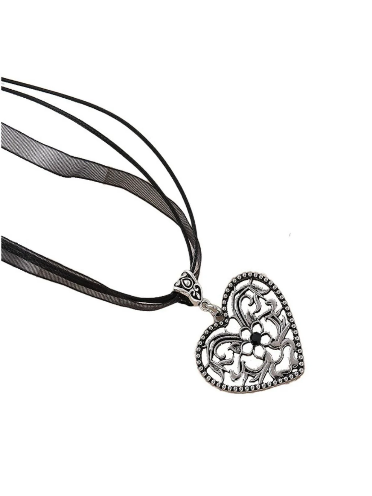 Vintage Ribbon Heart Flower Necklace